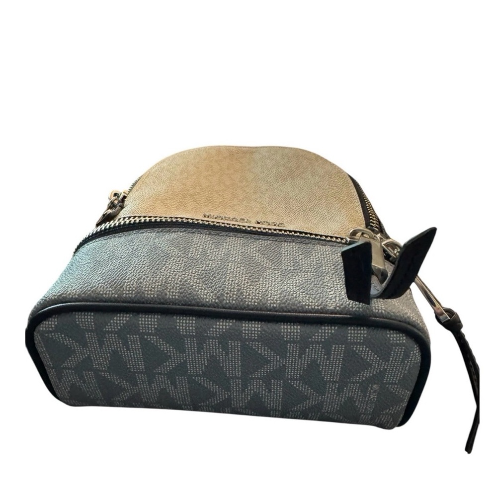 Michael Kors Rhea Color Block Logo Mini Backpack Blue - Picture 2 of 8